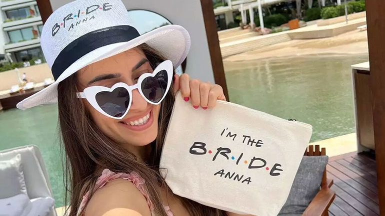 Άννα Πρέλεβιτς: Φωτογραφίες από το bachelorette πάρτι πριν από τον γάμο